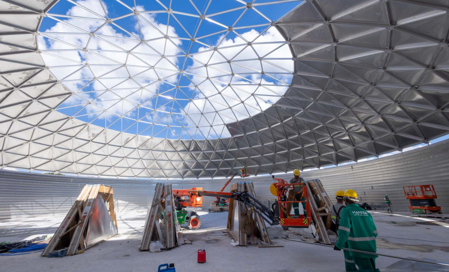 Curitiba constrói maior reservatório em aço da América Latina