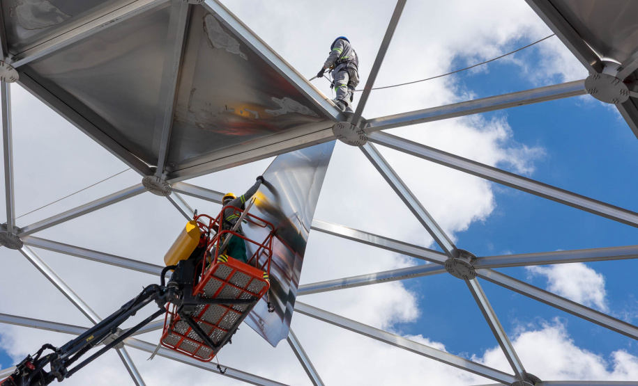 Curitiba constrói maior reservatório em aço da América Latina