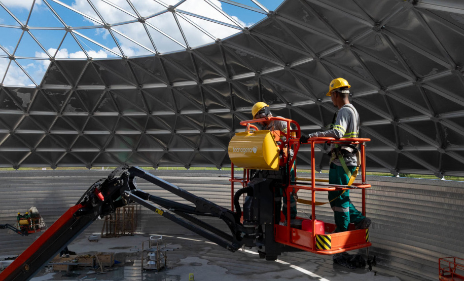 Curitiba constrói maior reservatório em aço da América Latina