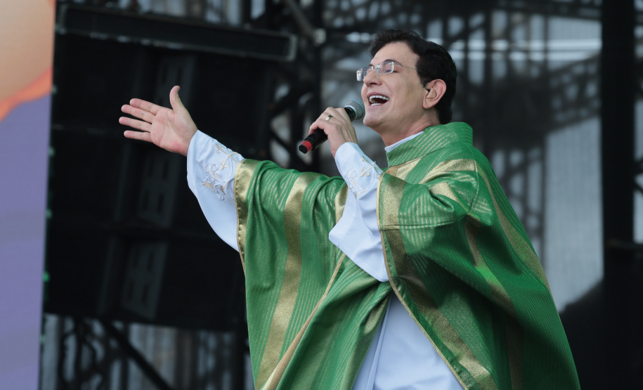 Padre Reginaldo Manzotti