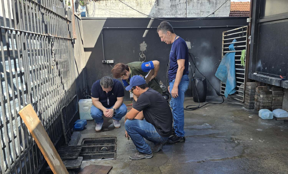 Sanepar fiscaliza destino dos resíduos da lavagem de carros em Maringá - em parceria com IAM e AMR