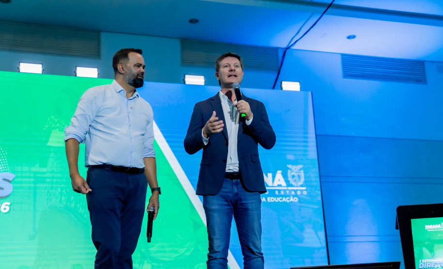 Secretaria da Educação reúne diretores da rede estadual para debater recomposição da aprendizagem e família na escola