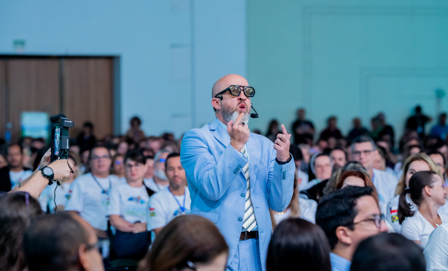 Secretaria da Educação reúne diretores da rede estadual para debater recomposição da aprendizagem e família na escola