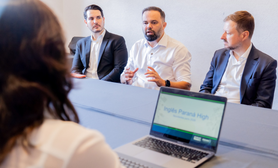 SEED - Referência internacional: comitiva do México visita o Paraná para conhecer modelo de ensino de Inglês