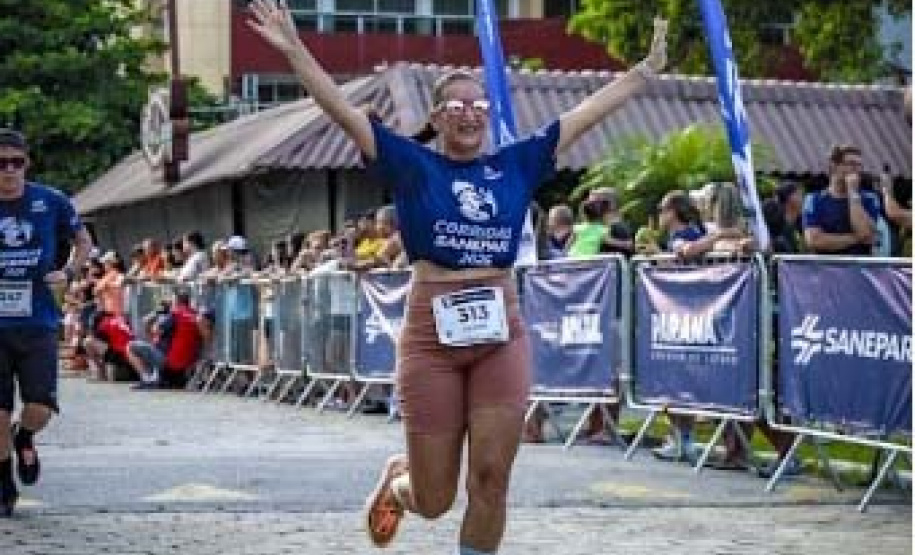 Corrida Sanepar em Matinhos reúne mais de 1.500 participantes