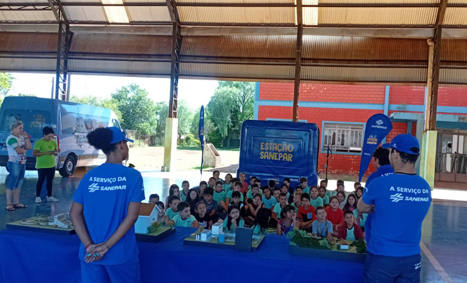 Educação ambiental itinerante: Estação Sanepar percorre o Paraná na volta às aulas