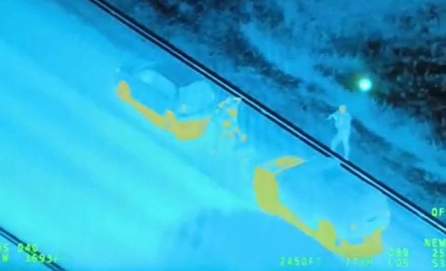 Com apoio da Aeronave Falcão, PMPR apreende droga escondida em tanque de combustível na BR-277