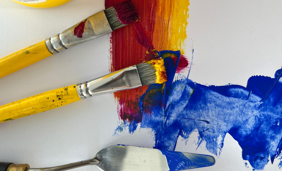 No mês das mulheres, MON promove oficina de fotografia inspirada nas obras da artista Julia Kater