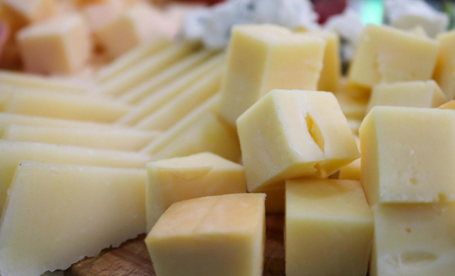 Paraná concede benefício fiscal para produtores de queijo mussarela e prato para aumentar competitividade