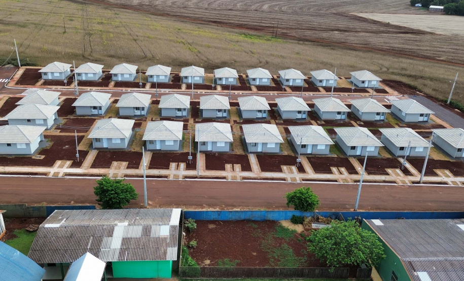 COHAPAR - Entrega Resid Nova Bragantina em Assis Chat