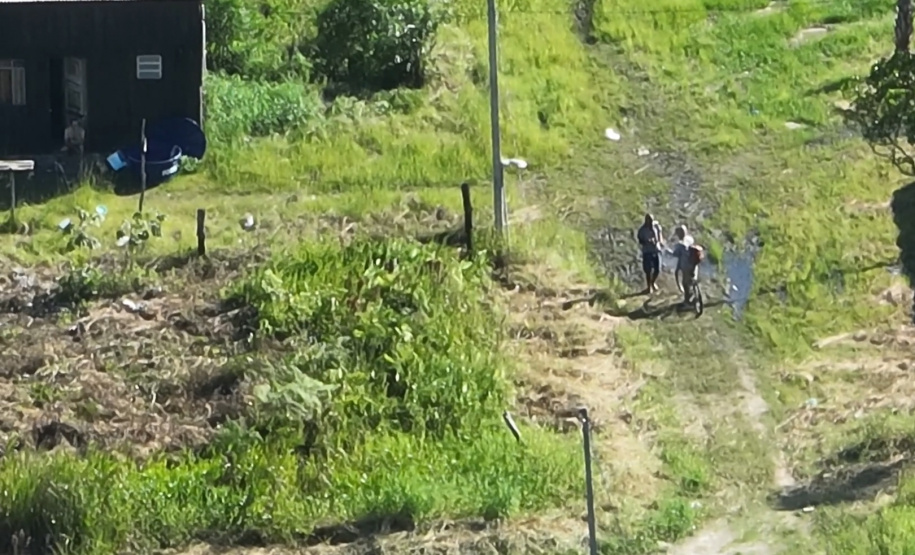 PCPR usa drones e desarticula ponto de venda de drogas em Matinhos