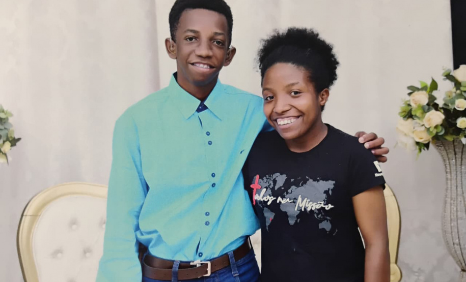 Estudante surdo da rede estadual conquista 1º lugar em Educação Física na UEM pelo Aprova Paraná