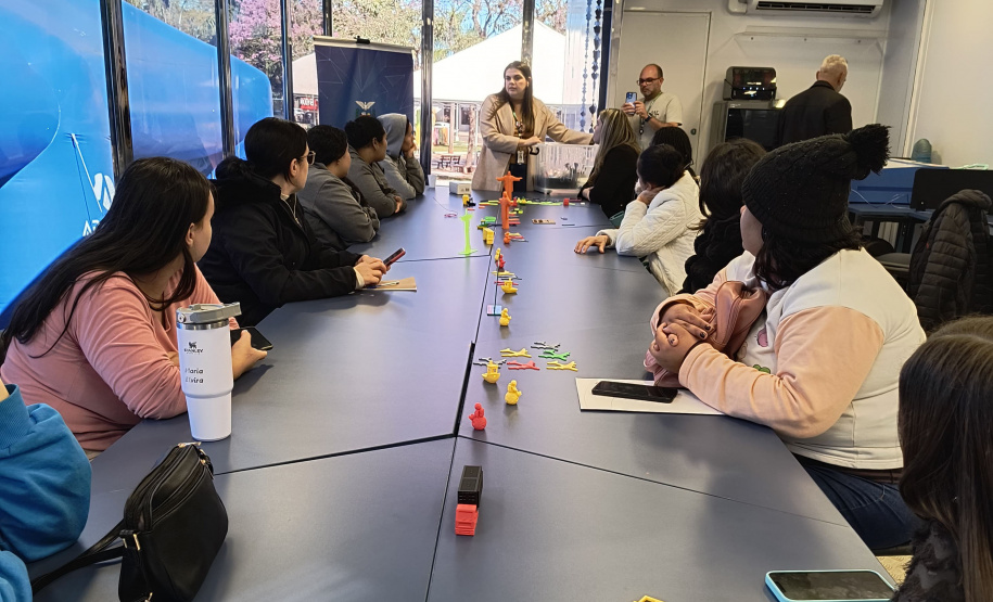 SEIA - Carreta da Inovação leva tecnologia e capacitação a Araucária e Toledo