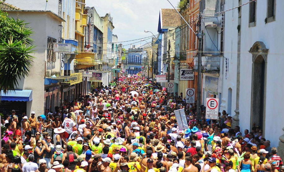 Carnaval premiado: Nota Paraná distribui prêmios de R$ 1 mil por todo o Estado
