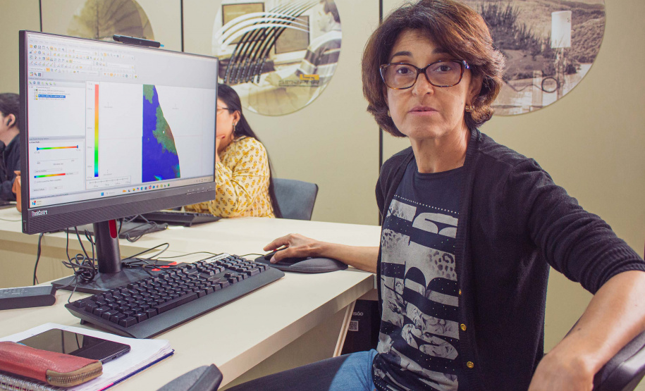 MONITORAMENTO AMBIENTAL: PESQUISADORAS DO SIMEPAR DESENVOLVEM PROJETOS PARA PROTEGER A SOCIEDADE