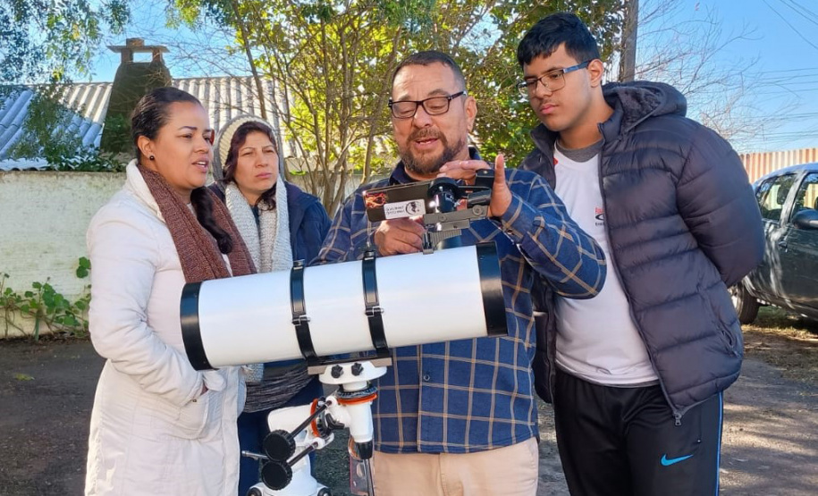 SEED - Salas de Recursos Multifuncionais são opção para alunos superdotados da rede estadual; saiba quem tem direito