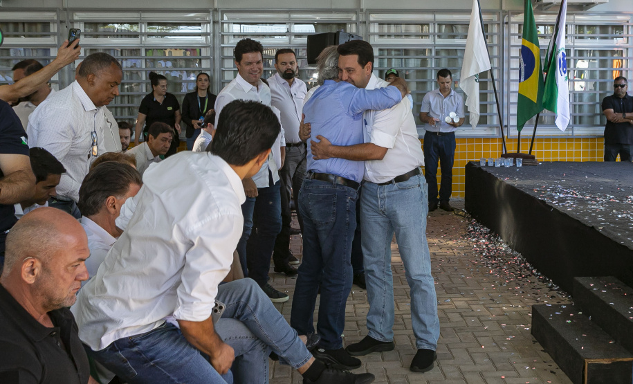 Com aporte de R$ 10 milhões do Estado, escola de Cascavel é inaugurada após reconstrução