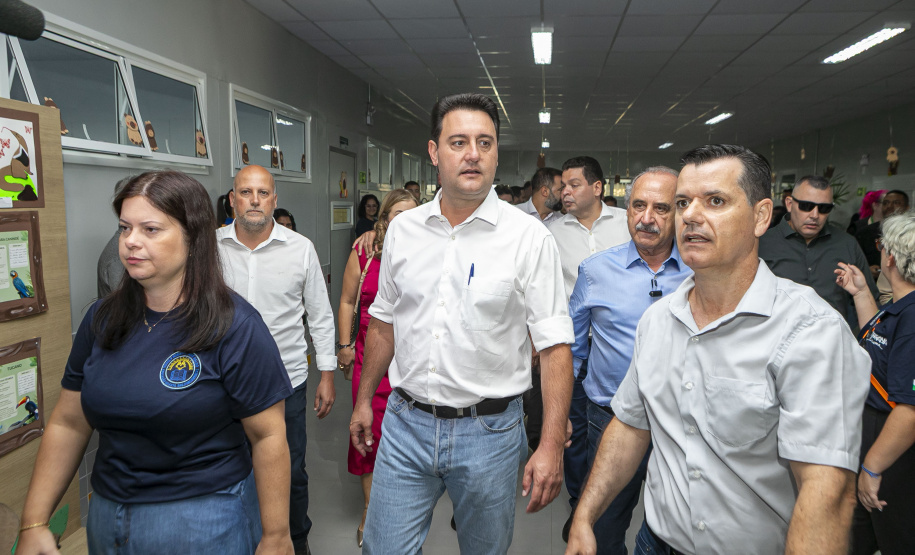 Com aporte de R$ 10 milhões do Estado, escola de Cascavel é inaugurada após reconstrução