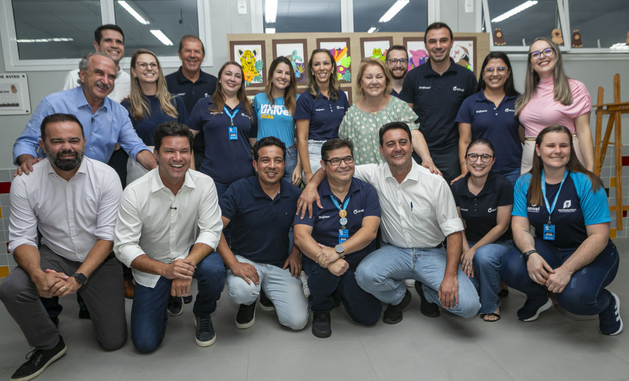 Com aporte de R$ 10 milhões do Estado, escola de Cascavel é inaugurada após reconstrução