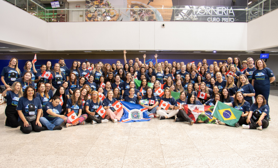 Ganhando o Mundo Professor leva docente de Rio Bonito do Iguaçu ao Canadá