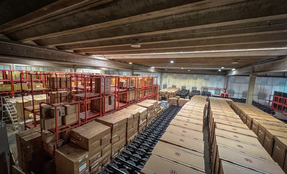 Estado já distribuiu mais de 6 milhões de insumos em 2026 para as 22 Regionais de Saúde