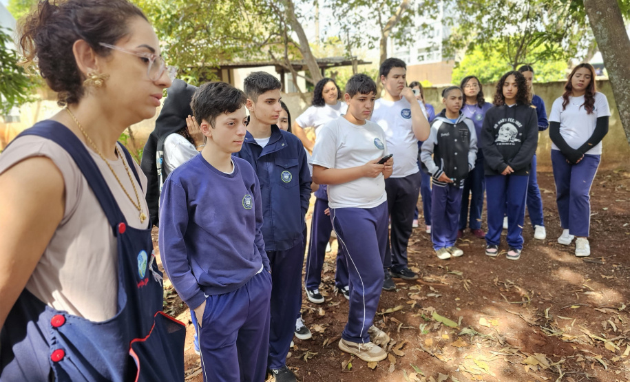 Clube de ciências em colégio cívico-militar de Rolândia é destaque em feiras científicas e influencia projeto de rearborização municipal