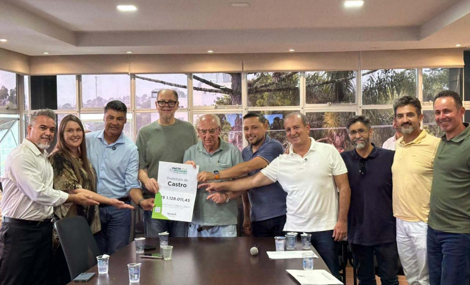 SEIA - Estado entrega R$ 3,3 milhões para inovação em Irati, Prudentópolis e Castro