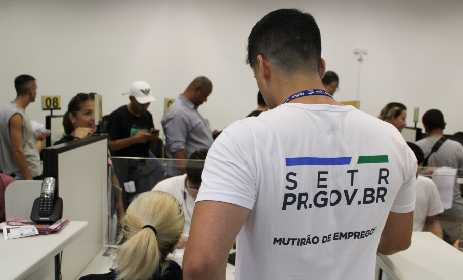 Paraná inicia 2026 com alta de 70% na colocação de trabalhadores pela Rede Sine