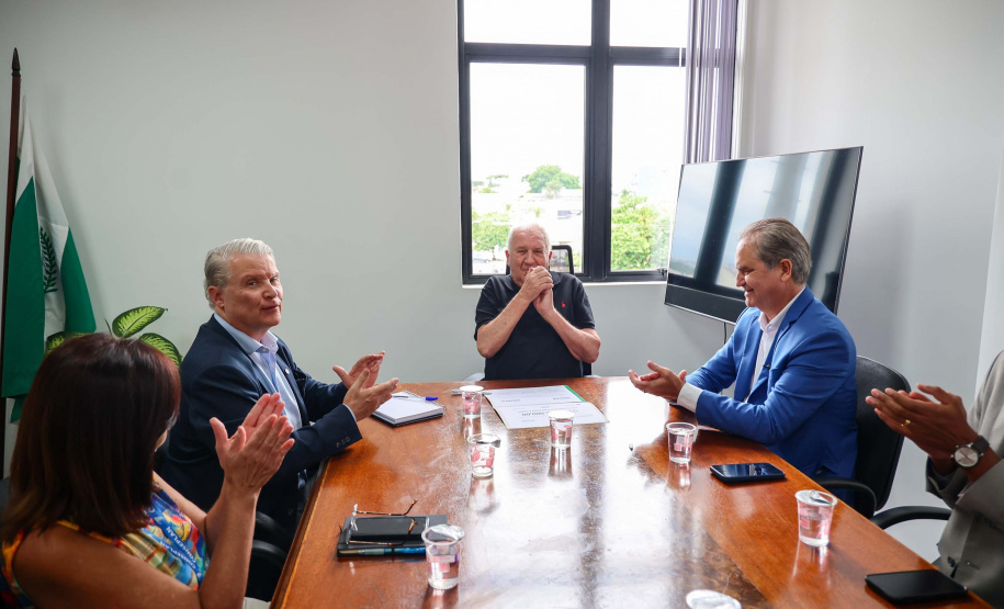 Governo do Estado recebe R$ 29,7 milhões de reais do Banco Mundial para gestão ambiental e sistemas de alerta de risco dentro do Projeto Paraná Eficiente