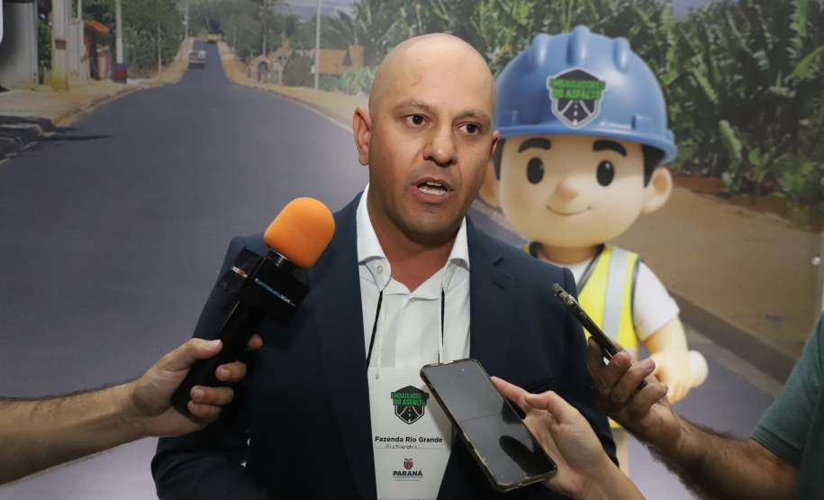 Paraná capacita mais de 800 pessoas para ampliar transparência em obras de pavimentação