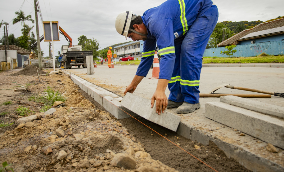 Obras viárias da Portos do Paraná em Antonina chegam a 50% e transformam acessos ao porto