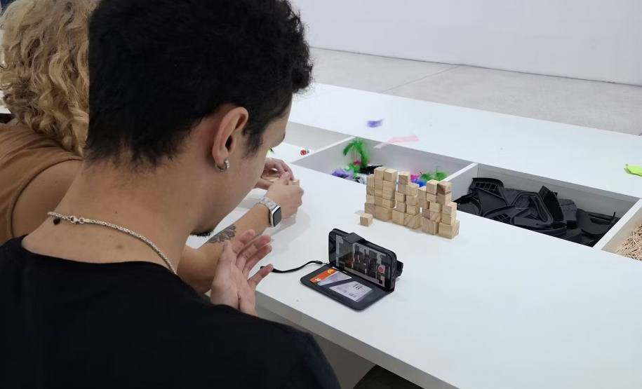 MON - Oficina de cinema