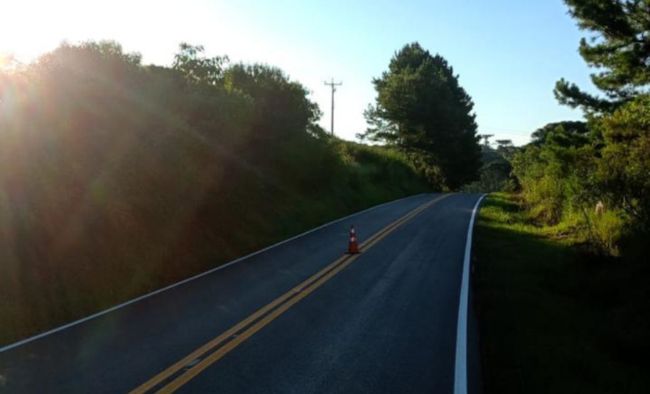 PR-825 em Campina do Simão