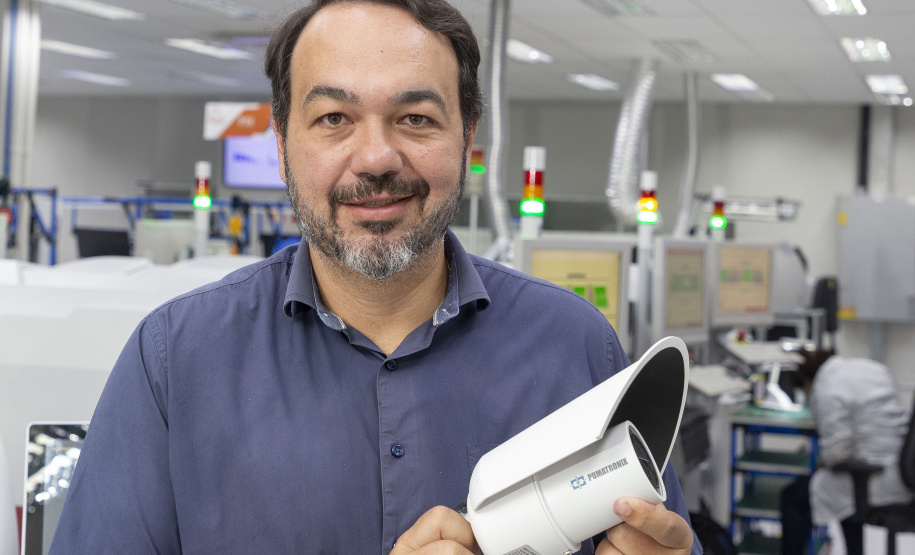 URITIBA; 27/01/26; Empresa Pumatronix incubada do TECPAR, na foto Sylvio Calixto, um dos fundadores da Pumatronix; Foto: Hedeson Alves/TECPAR
