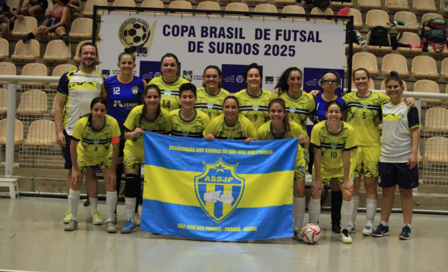 SANEPAR - Time paranaense de futsal para surdas patrocinado pela Sanepar busca título em Mundial de Clubes na Argentina