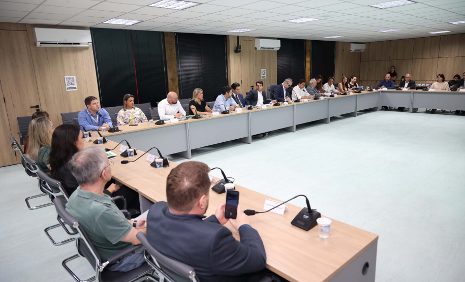 Governo vai asfaltar ligação de 30 km da PR-364 entre Laranjal e Altamira do Paraná