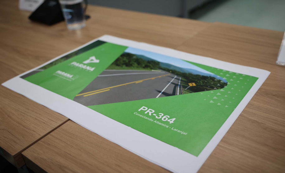 Governo vai asfaltar ligação de 30 km da PR-364 entre Laranjal e Altamira do Paraná