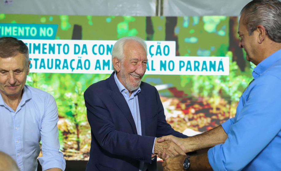 Governo entrega equipamentos e carros para reforçar cuidados com Unidades de Conservação