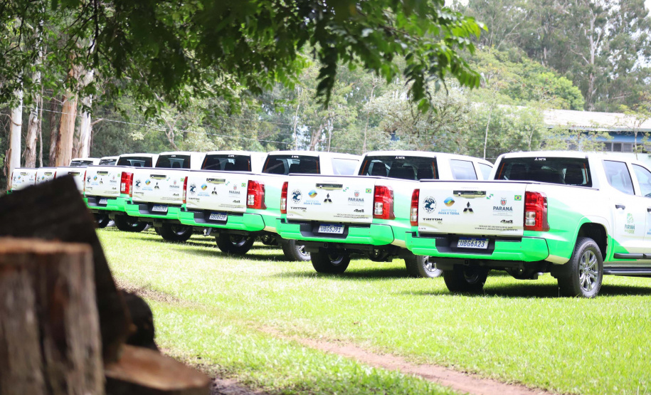 Governo entrega equipamentos e carros para reforçar cuidados com Unidades de Conservação