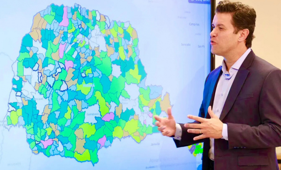 INVEST PARANÁ - Governo destaca potencial do Paraná no comércio internacional no Comexhoje 2026