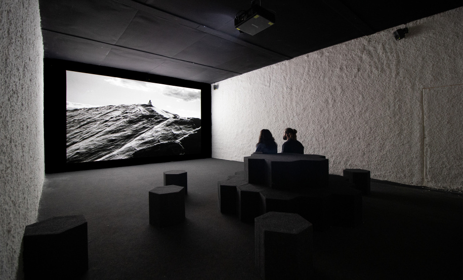 Fundação Bienal de São Paulo retorna ao Museu Oscar Niemeyer pela terceira vez com programa itinerante da 36ª Bienal de São Paulo