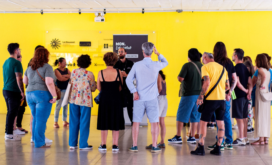 Participe das visitas guiadas do MON e aprenda ainda mais sobre o Museu