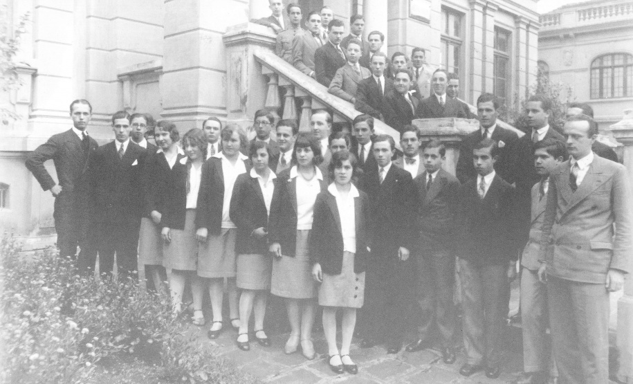 Colégio Estadual do Paraná celebra 180 anos de tradição e impacto na educação do Estado