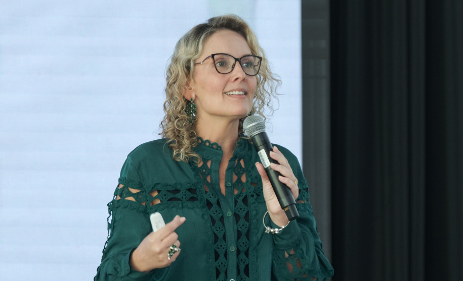 SEMIPI: III Seminário Paraná Amigo da Pessoa Idosa reforça gestão intersetorial e boas práticas na política do cuidado