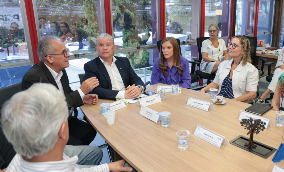 Pesquisa do Ipardes vai mapear perfil de cuidadores de idosos em todo o Paraná