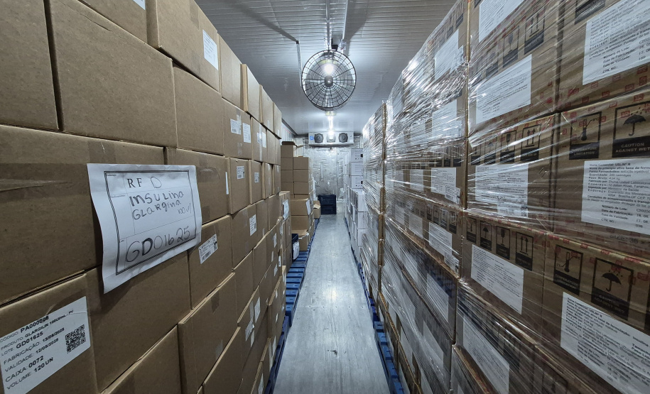 SESA - Pilar da saúde pública, Centro de Medicamentos do Paraná distribuiu mais de 443 milhões de medicamentos em 2025