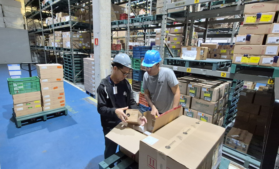 SESA - Pilar da saúde pública, Centro de Medicamentos do Paraná distribuiu mais de 443 milhões de medicamentos em 2025