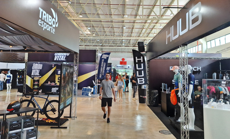 Com apoio do Estado, evento reúne cerca de 8 mil atletas e turistas em Curitiba