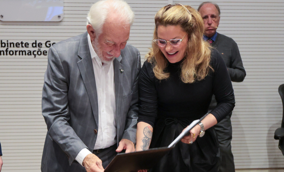 Vice novo relatório da OCDE