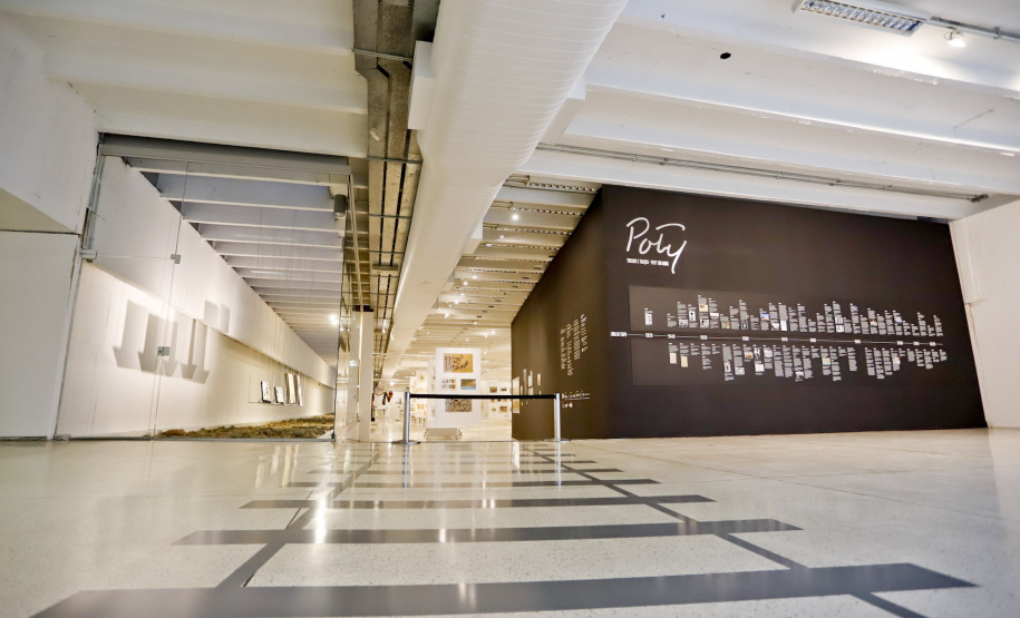 Participe das visitas guiadas do MON e aprenda ainda mais sobre o Museu